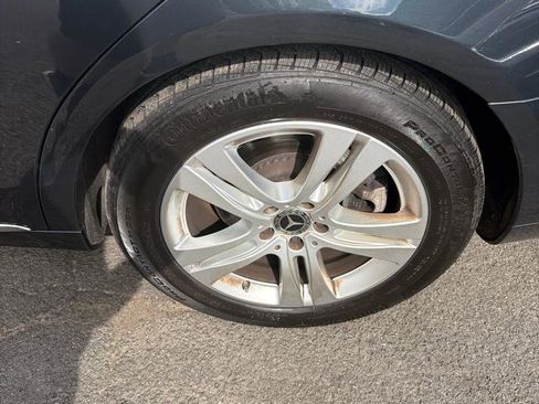 Used 2019 Mercedes-Benz S 560 4MATIC Sedan image 4