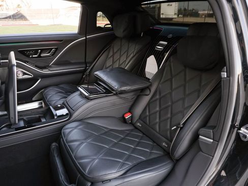 Used 2022 Mercedes-Benz Maybach S 580 4MATIC image 36