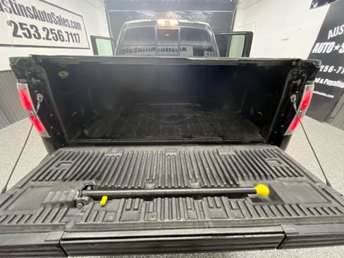 Used 2011 Ford F150 Harley-Davidson image 28