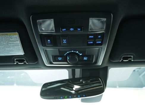 Used 2019 Toyota Tacoma TRD Off-Road image 21