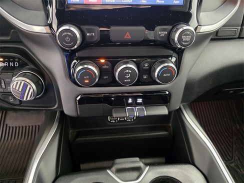 Certified 2022 RAM 1500 Lone Star image 25