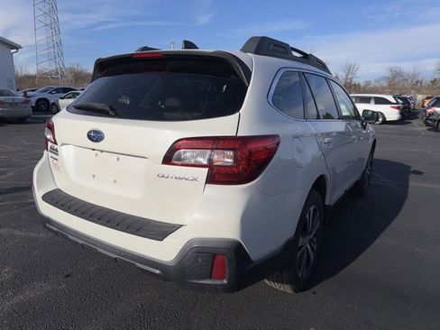 Used 2019 Subaru Outback 2.5i Limited w/ Popular Package #2 image 7