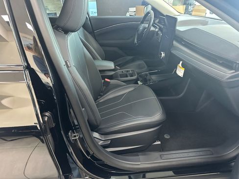 New 2026 Ford Mustang Mach-E Select w/ Technology Package image 39