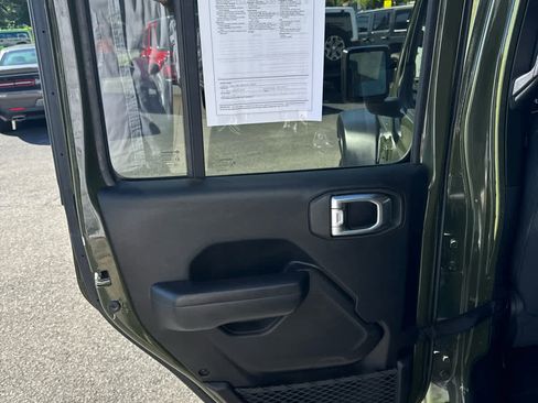 Used 2021 Jeep Wrangler Unlimited Sport S image 11