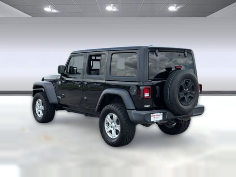 Used 2021 Jeep Wrangler Unlimited Sport AWD/4WD image 3