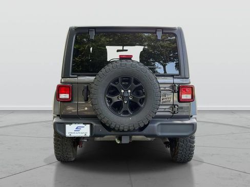 Used 2022 Jeep Wrangler Unlimited Sport AWD/4WD image 6