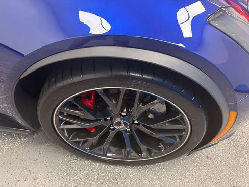 Used 2017 Chevrolet Corvette Z06 RWD image 36