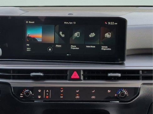 New 2026 Kia Sorento LX FWD image 21
