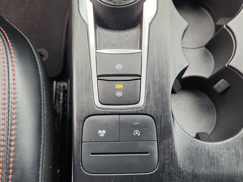 Used 2025 Ford Escape ST-Line image 19