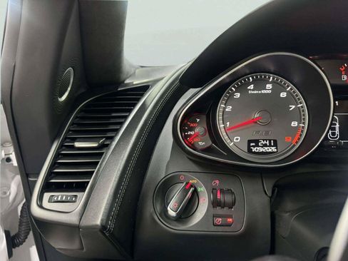 Used 2009 Audi R8 V8 AWD/4WD image 46