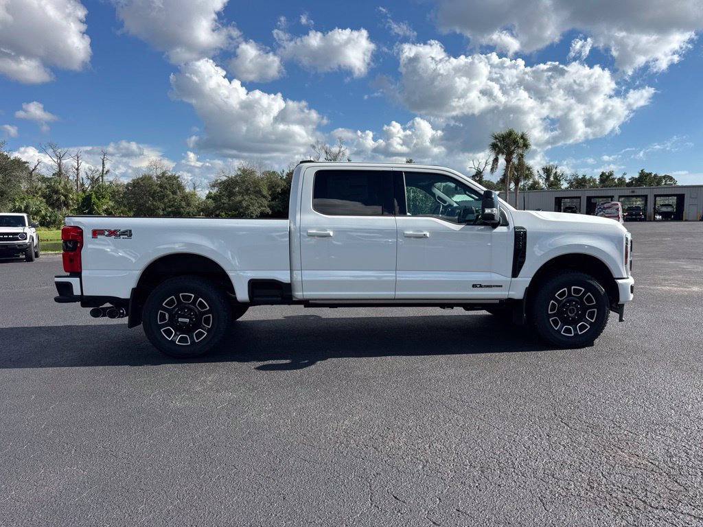 New 2026 Ford F250 Platinum w/ FX4 Off-Road Package AWD/4WD image 8