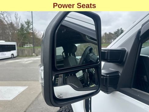Used 2021 Ford F350 XLT w/ XLT Premium Package AWD/4WD image 7