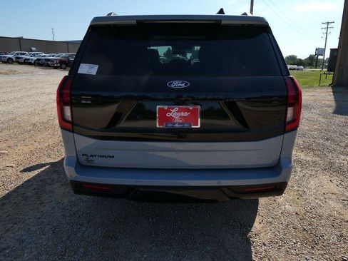 New 2027 Ford Expedition Platinum w/ Stealth Performance Package AWD/4WD image 6