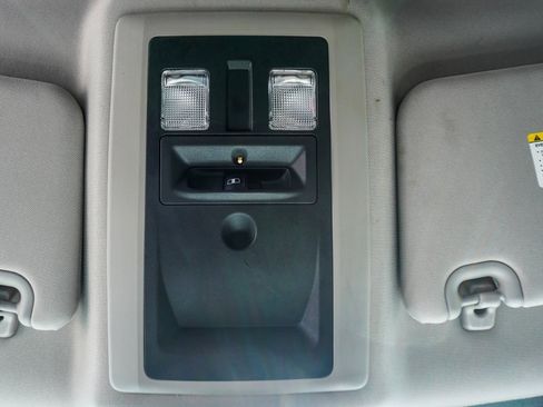 Used 2018 RAM 2500 Big Horn image 26