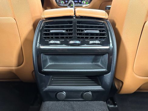 Used 2019 BMW 530i xDrive w/ Convenience Package AWD/4WD image 30