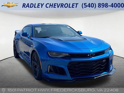 Used 2018 Chevrolet Camaro ZL1 RWD image 19