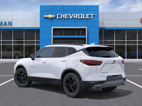 New 2026 Chevrolet Blazer LT image 3