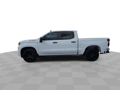 Used 2023 Chevrolet Silverado 1500 Custom w/ LPO, Dark Essentials Package RWD image 5
