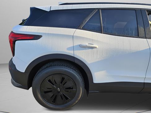 New 2025 Chevrolet Blazer EV LT image 20