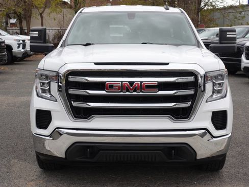 Used 2022 GMC Sierra 1500 SLE w/ X31 Off-Road Package image 5