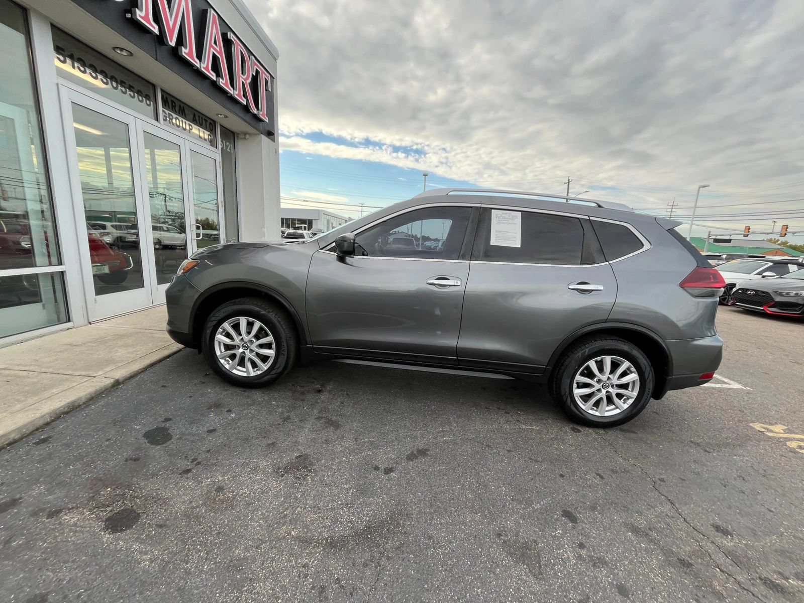 Used 2020 Nissan Rogue S w/ Special Edition Package AWD/4WD image 11