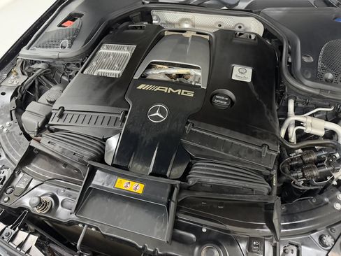Used 2019 Mercedes-Benz AMG GT 63 S image 99