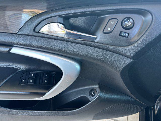Used 2015 Buick Regal FWD image 9