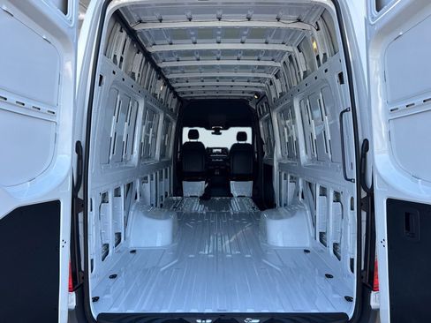 New 2026 Mercedes-Benz Sprinter 3500 image 23