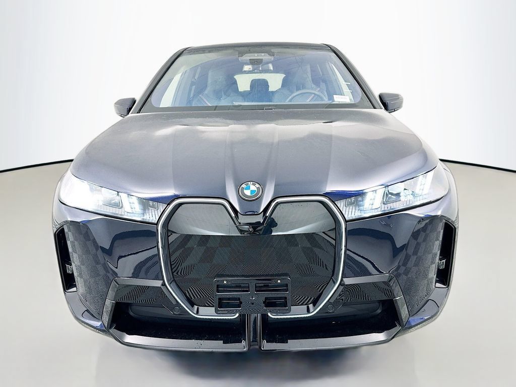 Used 2026 BMW iX xDrive45 w/ M Sport Package AWD/4WD image 2