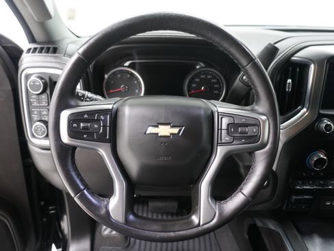 Used 2022 Chevrolet Silverado 2500 LTZ w/ LTZ Plus Package image 18