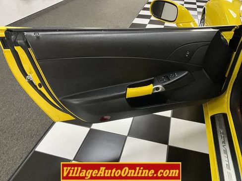 Used 2008 Chevrolet Corvette Coupe RWD image 9