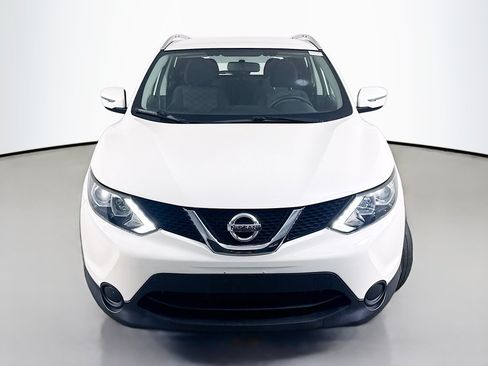 Used 2017 Nissan Rogue Sport SV AWD/4WD image 2