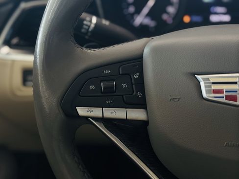 Used 2022 Cadillac XT6 Premium Luxury w/ Technology Package AWD/4WD image 55