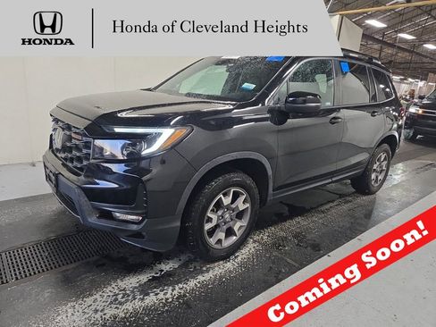 Used 2022 Honda Passport TrailSport image 1