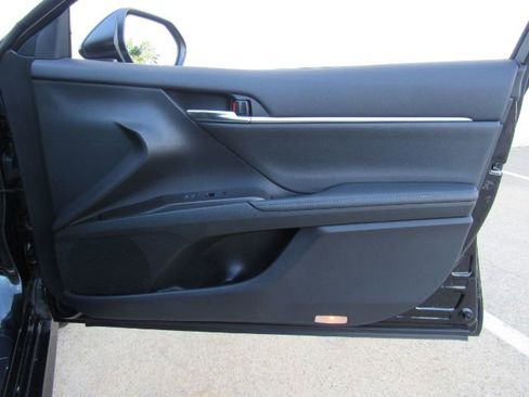 Used 2024 Toyota Camry XLE image 20