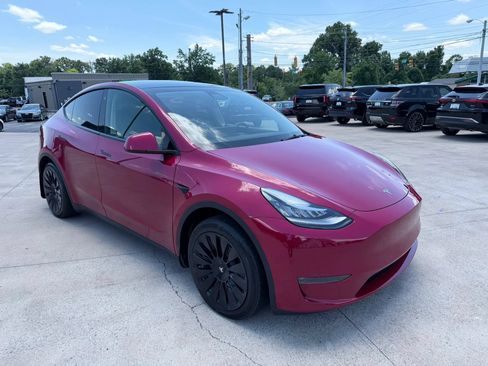 Used 2022 Tesla Model Y Long Range AWD/4WD image 46