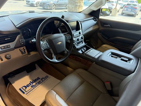 Used 2020 Chevrolet Tahoe Premier RWD image 14