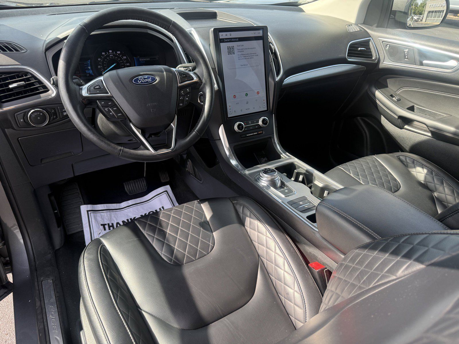 Used 2024 Ford Edge Titanium AWD/4WD image 16