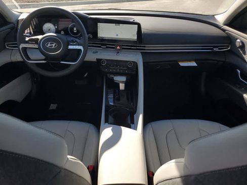 New 2026 Hyundai Elantra Limited image 14