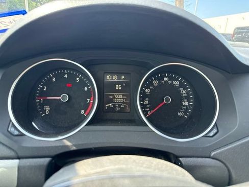 Used 2015 Volkswagen Jetta SE FWD image 6