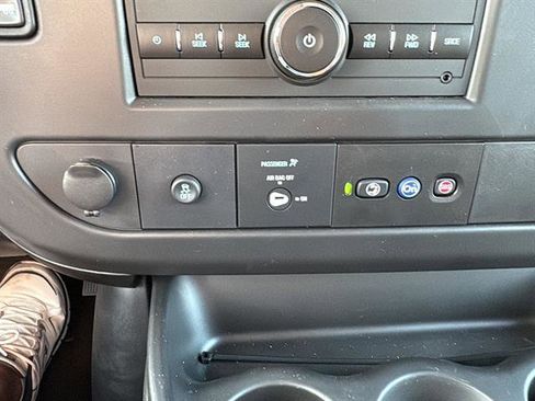New 2025 Chevrolet Express 3500 w/ Power Convenience Package image 16