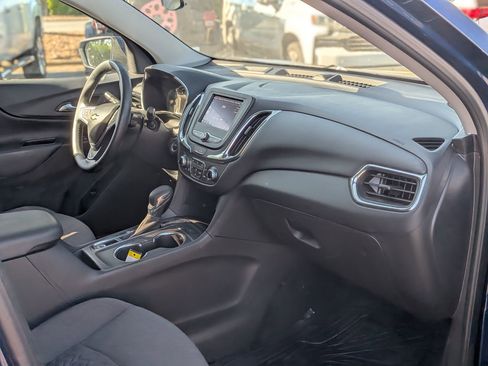 Used 2023 Chevrolet Equinox LT FWD image 22