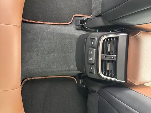 Certified 2022 Subaru Outback Touring XT w/ Popular Package #2 image 26