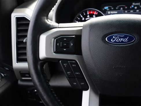 Used 2019 Ford F250 Lariat w/ Lariat Ultimate Package image 10