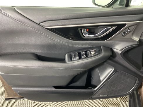 Used 2020 Subaru Outback Limited w/ Popular Package #2 image 16
