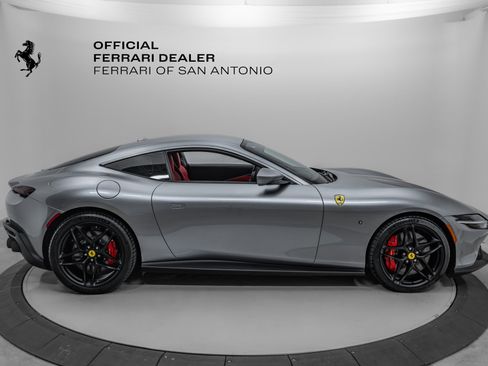 Certified 2024 Ferrari Roma image 9