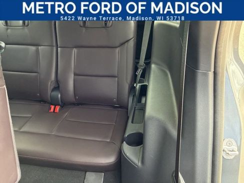Certified 2025 Ford Explorer Platinum AWD/4WD image 40
