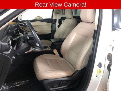 Certified 2023 Ford Explorer XLT w/ Equipment Group 202A AWD/4WD image 11