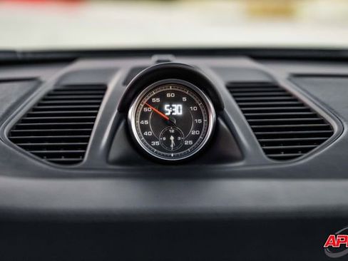 Used 2019 Porsche 911 Carrera 4S image 7