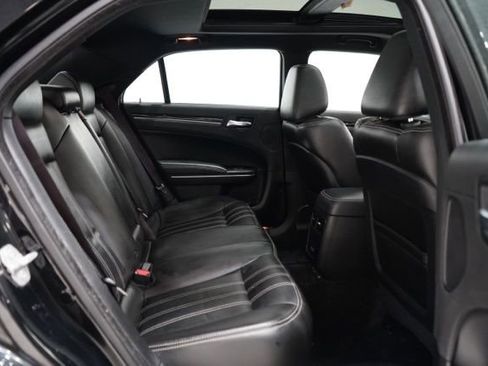 Used 2022 Chrysler 300 S image 34